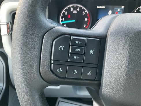 New 2026 Ford F250 XL w/ XL Chrome Package image 19