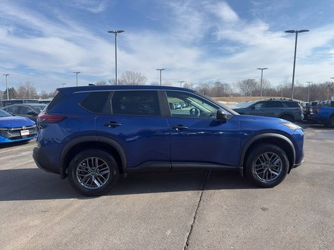 Certified 2023 Nissan Rogue S image 4