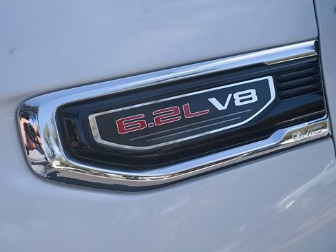 Used 2025 GMC Sierra 1500 Denali AWD/4WD image 7