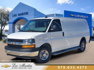 Used 2024 Chevrolet Express 2500 w/ Driver Convenience Package video 1