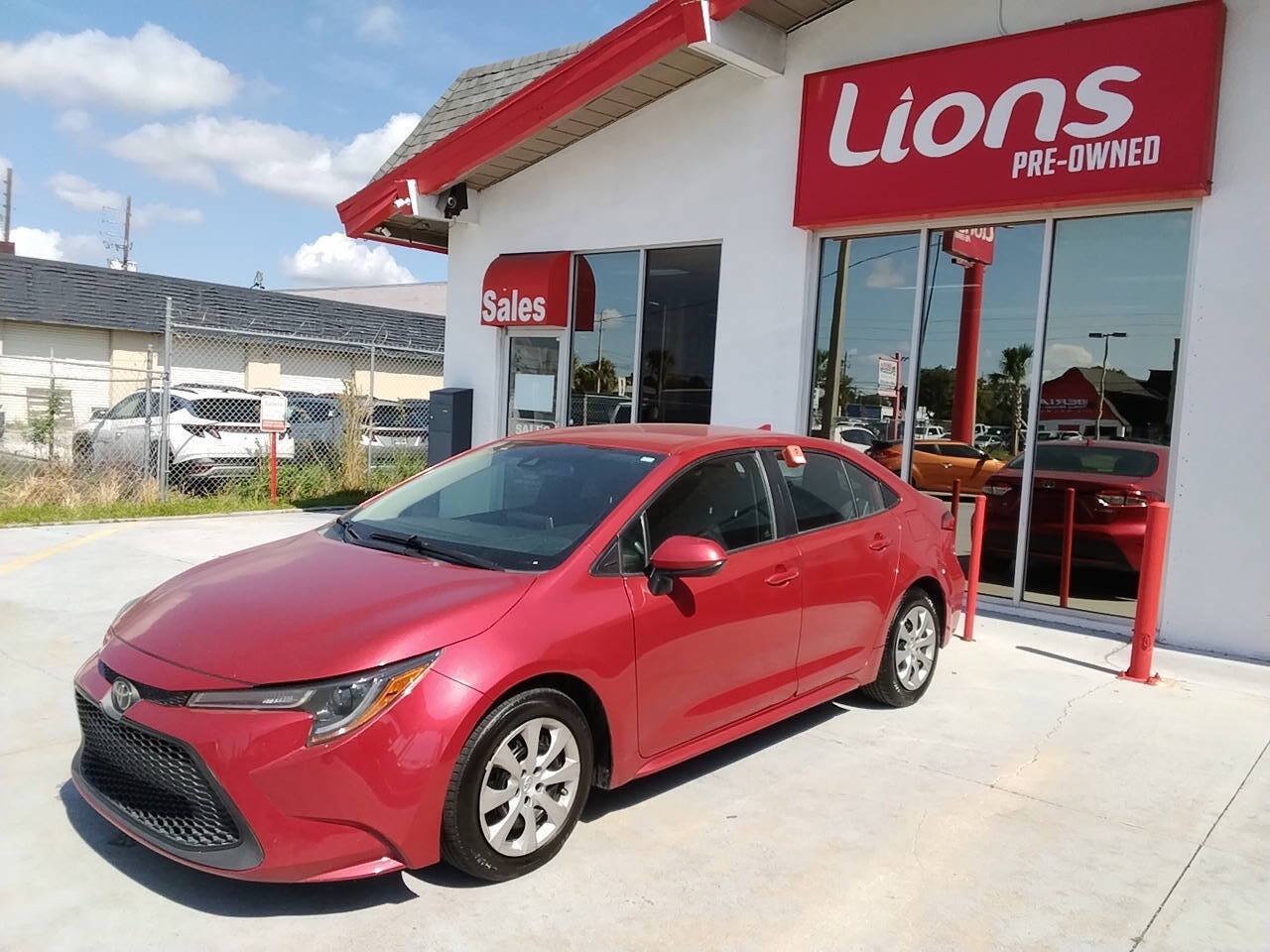 Used 2021 Toyota Corolla LE FWD image 5