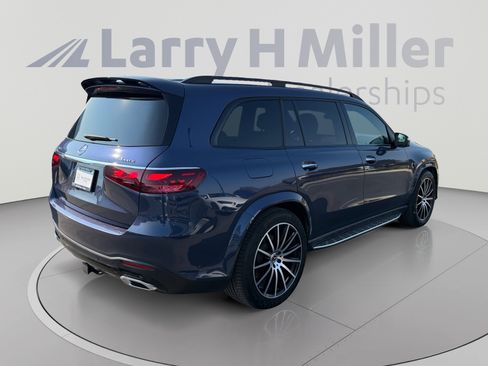 Used 2024 Mercedes-Benz GLS 450 4MATIC image 5