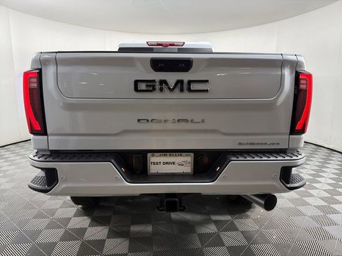 New 2026 GMC Sierra 2500 Denali Ultimate image 5