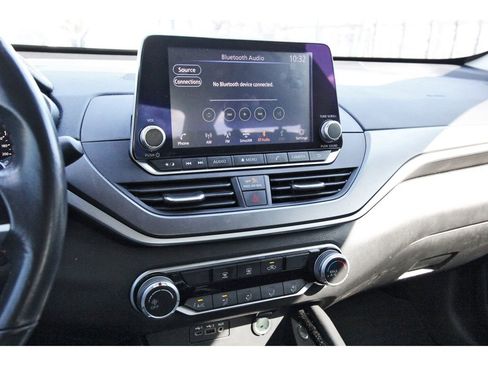 Used 2024 Nissan Altima 2.5 SR image 15