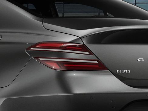 New 2026 Genesis G70 2.5T Prestige image 10