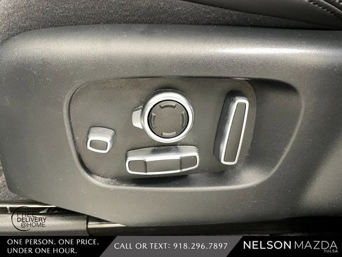 Used 2018 Land Rover Range Rover Sport HSE Dynamic image 18