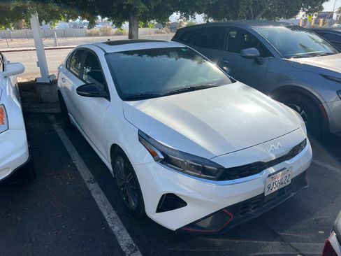 Used 2024 Kia Forte GT w/ GT2 Package FWD image 2