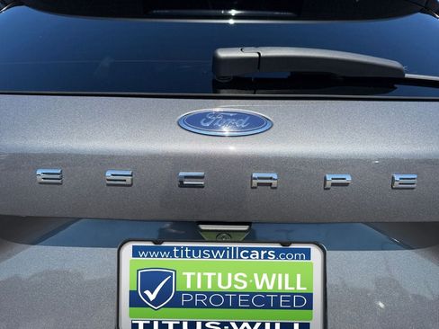 Used 2021 Ford Escape Titanium AWD/4WD image 35