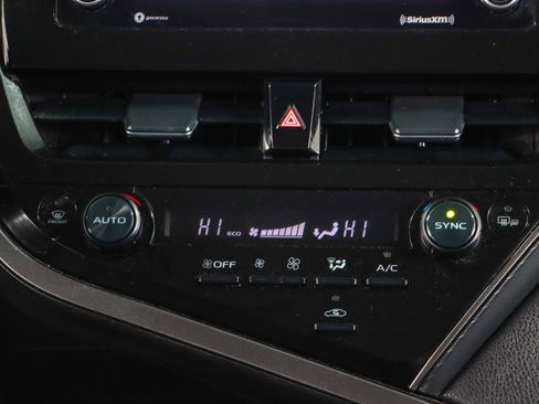 Used 2023 Toyota Camry SE image 20