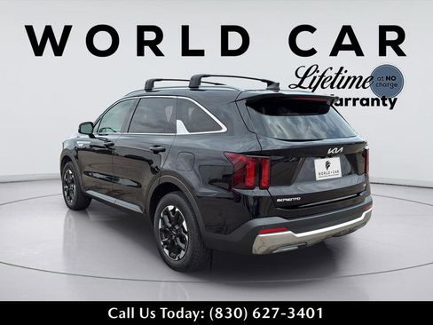 Used 2024 Kia Sorento S w/ Panoramic Sunroof Package AWD/4WD image 13