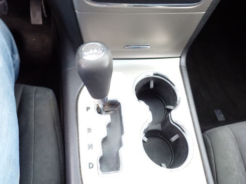 Used 2012 Jeep Grand Cherokee Laredo w/ Laredo E Group image 37