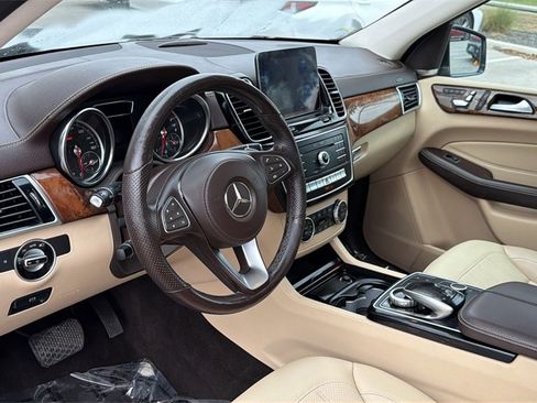 Used 2019 Mercedes-Benz GLS 450 4MATIC image 15