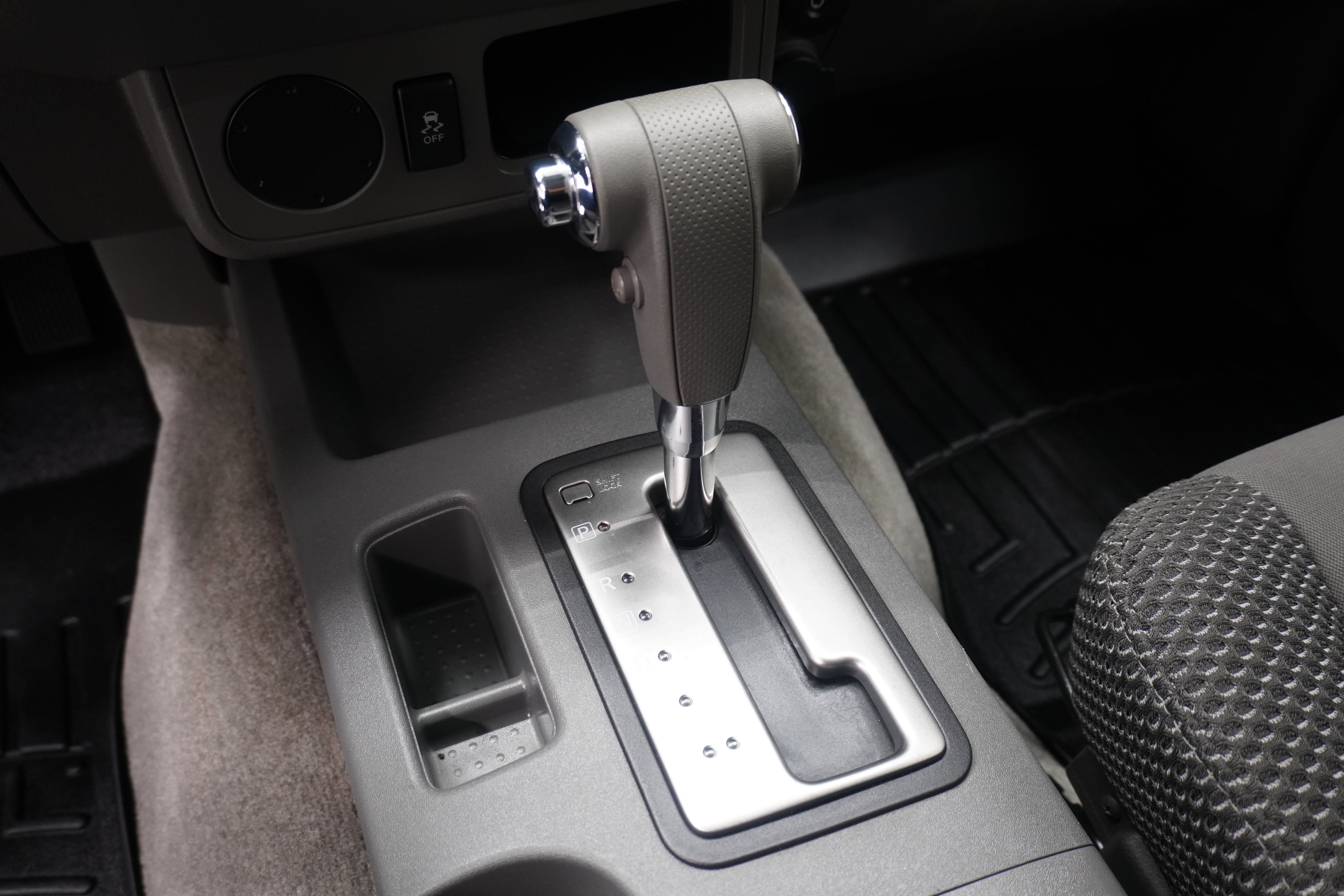 Used 2012 Nissan Frontier SV w/ Sport Appearance Pkg RWD image 18