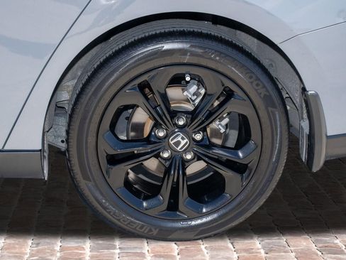 Certified 2025 Honda Accord SE image 40