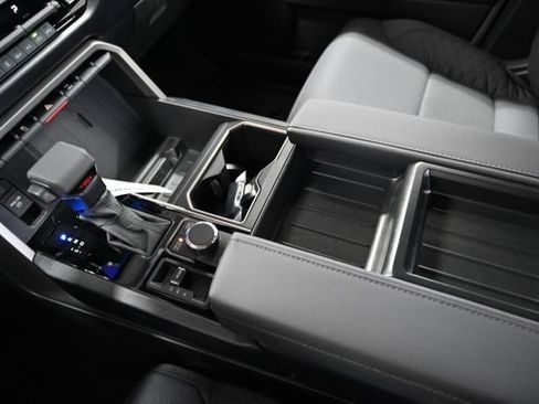 New 2026 Toyota Tundra SR5 AWD/4WD image 19