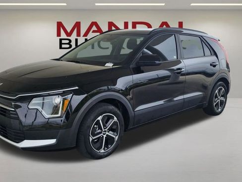 Used 2024 Kia Niro LX FWD image 1