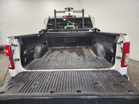 Used 2023 RAM 1500 Big Horn AWD/4WD image 24