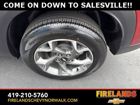 Certified 2024 Chevrolet Trax LT w/ Driver Confidence Package image 13