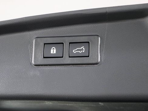 Used 2024 Subaru Outback Premium AWD/4WD image 31