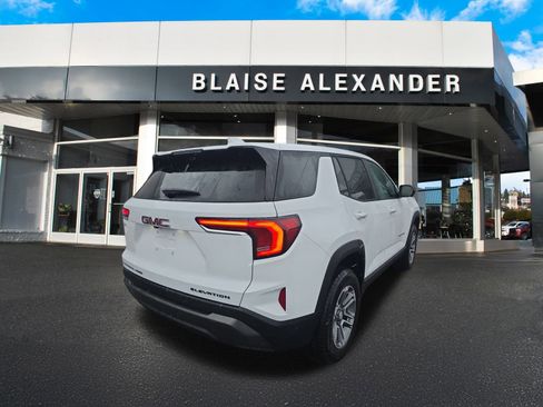 New 2026 GMC Terrain Elevation w/ Technology Package II image 3