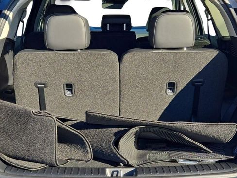New 2026 Kia Sorento S w/ S Panoramic Sunroof Package FWD image 14