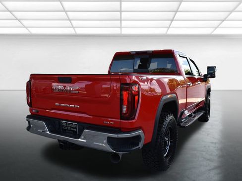 Used 2022 GMC Sierra 2500 SLT w/ SLT Premium Package AWD/4WD image 8