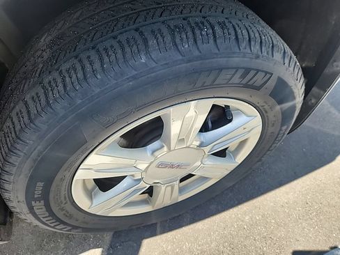 Used 2014 GMC Terrain SLE AWD/4WD image 15