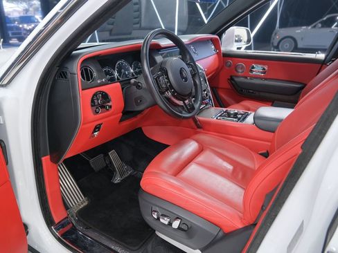 Used 2021 Rolls-Royce Cullinan image 55