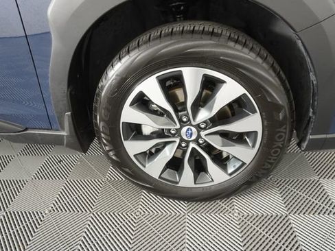 Used 2025 Subaru Outback Limited image 15