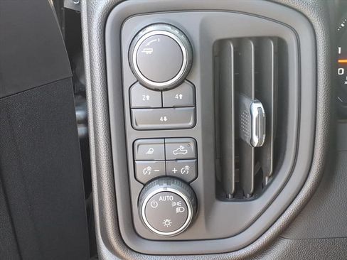 Used 2025 Chevrolet Silverado 2500 Custom w/ Custom Value Package AWD/4WD image 11