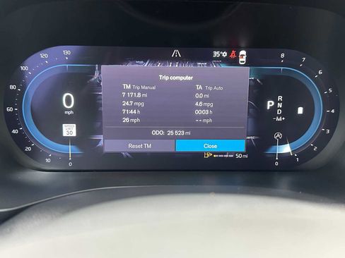 Certified 2023 Volvo XC60 B5 Plus w/ Climate Package image 24