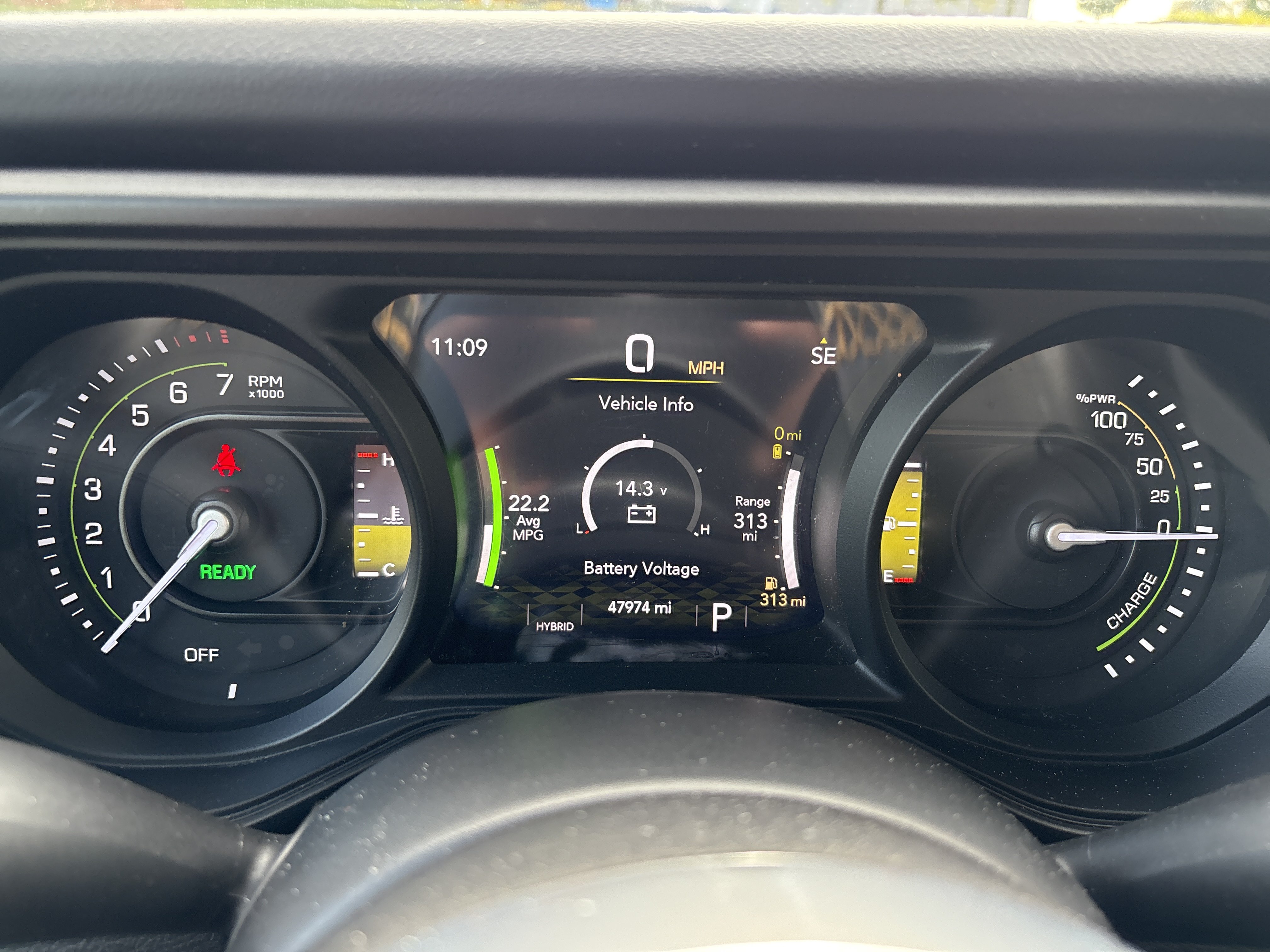 Used 2024 Jeep Wrangler Unlimited Sahara AWD/4WD image 25