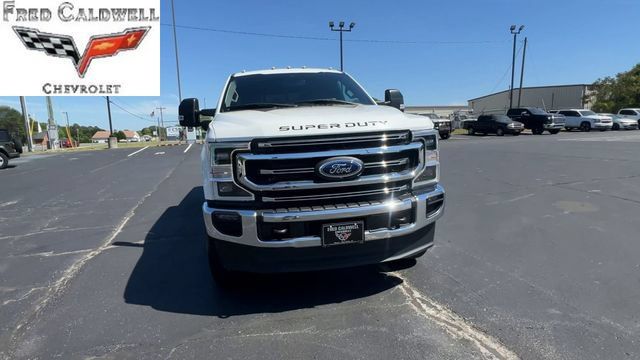 Used 2022 Ford F250 Platinum AWD/4WD image 3