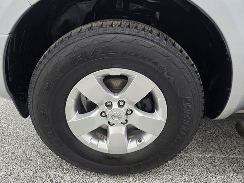 Used 2012 Nissan Frontier SV RWD image 31