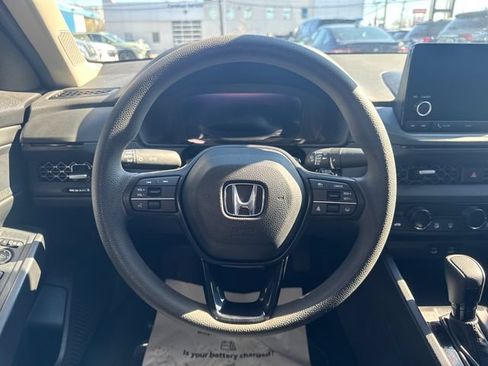 Used 2024 Honda Accord EX image 16