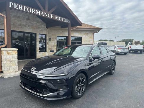 Used 2024 Hyundai Sonata SEL image 1