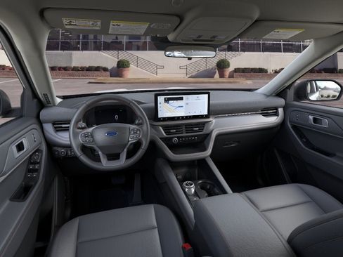 New 2026 Ford Explorer Active w/ Active Comfort Package RWD image 32