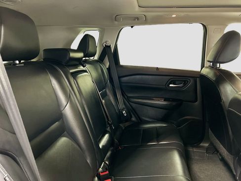 Used 2023 Nissan Rogue SL w/ SL Premium Package image 26