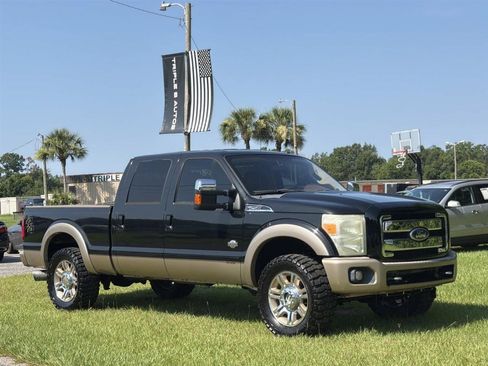 Used 2011 Ford F250 King Ranch w/ King Ranch w/Chrome Pkg AWD/4WD image 8