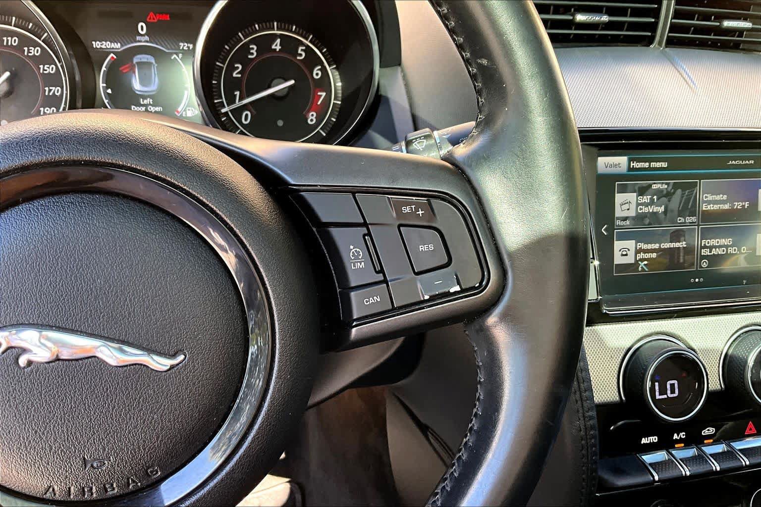 Used 2016 Jaguar F-TYPE Coupe RWD image 21