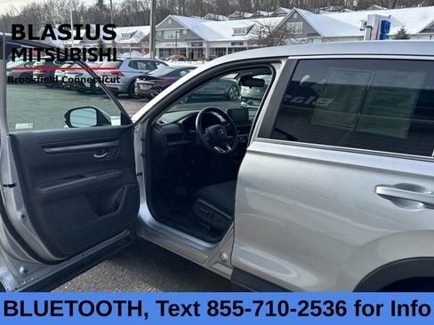 Used 2023 Honda CR-V EX image 9