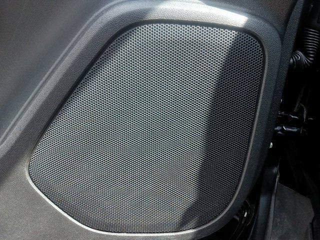 Used 2025 Chevrolet Blazer LT AWD/4WD image 13