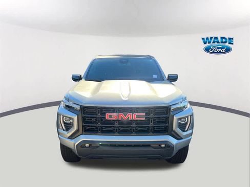 Used 2024 GMC Canyon Elevation w/ Elevation Premium Package image 2