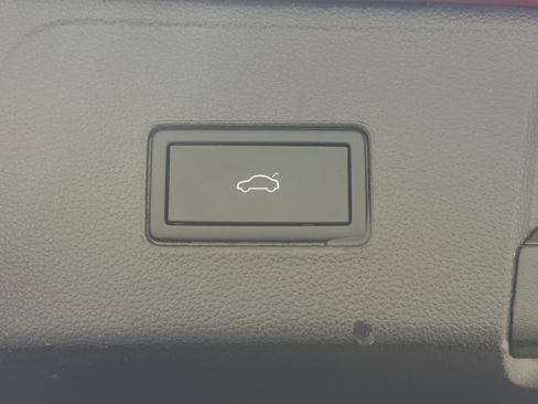 Certified 2024 Volkswagen Atlas SEL image 11