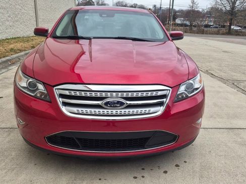 Used 2010 Ford Taurus SHO image 48