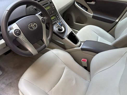 Used 2011 Toyota Prius Four FWD image 4