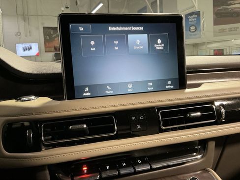 Used 2023 Lincoln Aviator Reserve w/ Elements Package Plus image 26