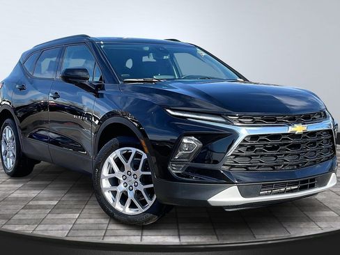 Used 2024 Chevrolet Blazer LT w/ Convenience Package image 10