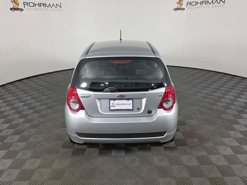Used 2011 Chevrolet Aveo5 LT w/ LPO, Bodyside Molding Package image 36