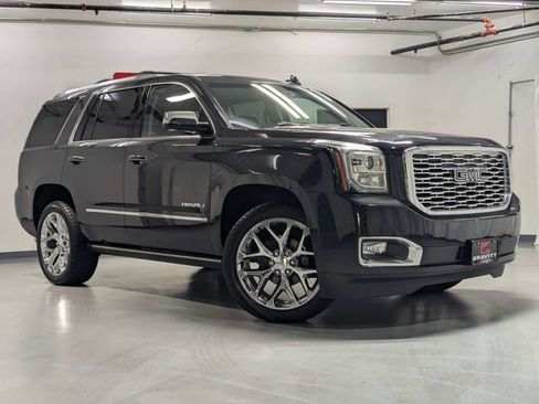 Used 2020 GMC Yukon Denali AWD/4WD image 2
